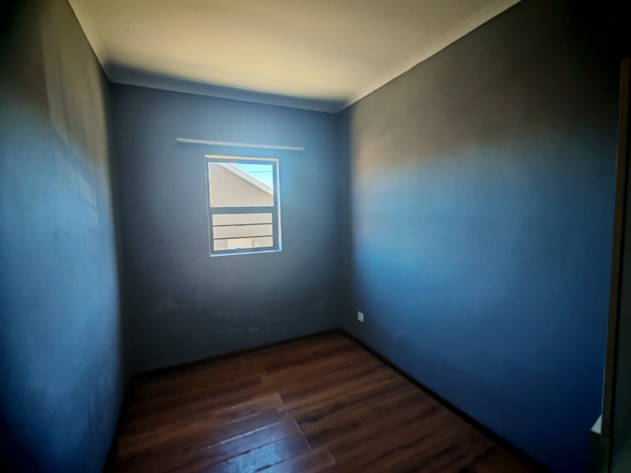 8 Bedroom Property for Sale in Sydenham Eastern Cape